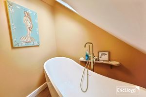 Photo 22- click for photo gallery